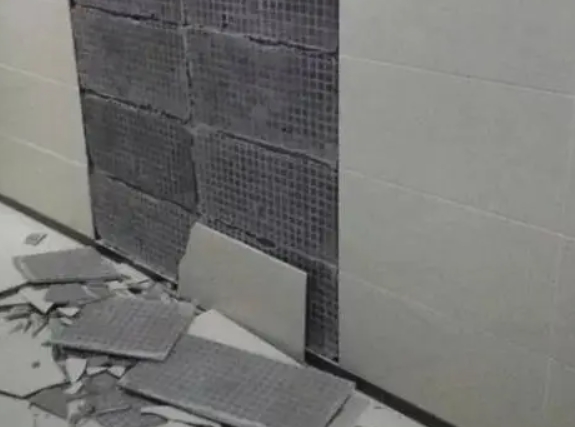 汉阳瓷砖空鼓维修公司分享下汉阳墙砖松动维修的知识